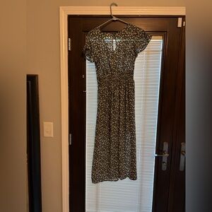 Sienna Sky Green and White Floral Midi Dress